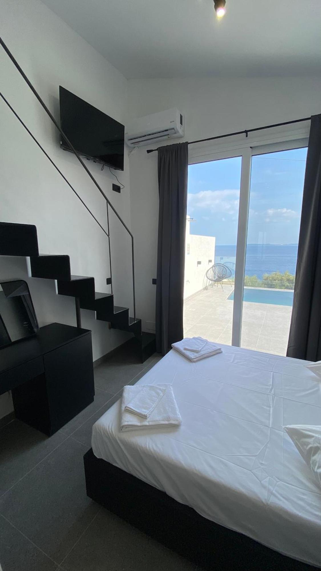 Akrogiali Apartments Barbati Exterior photo