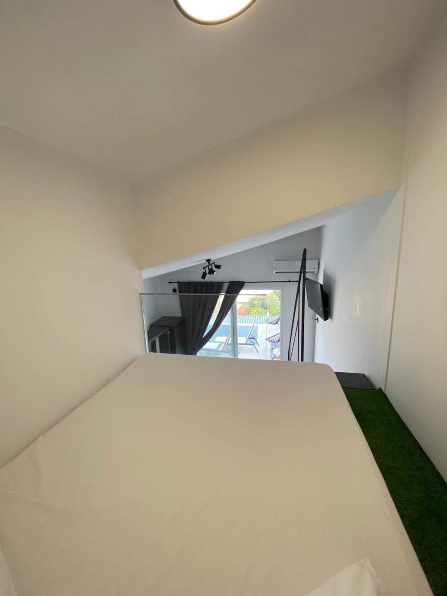 Akrogiali Apartments Barbati Exterior photo