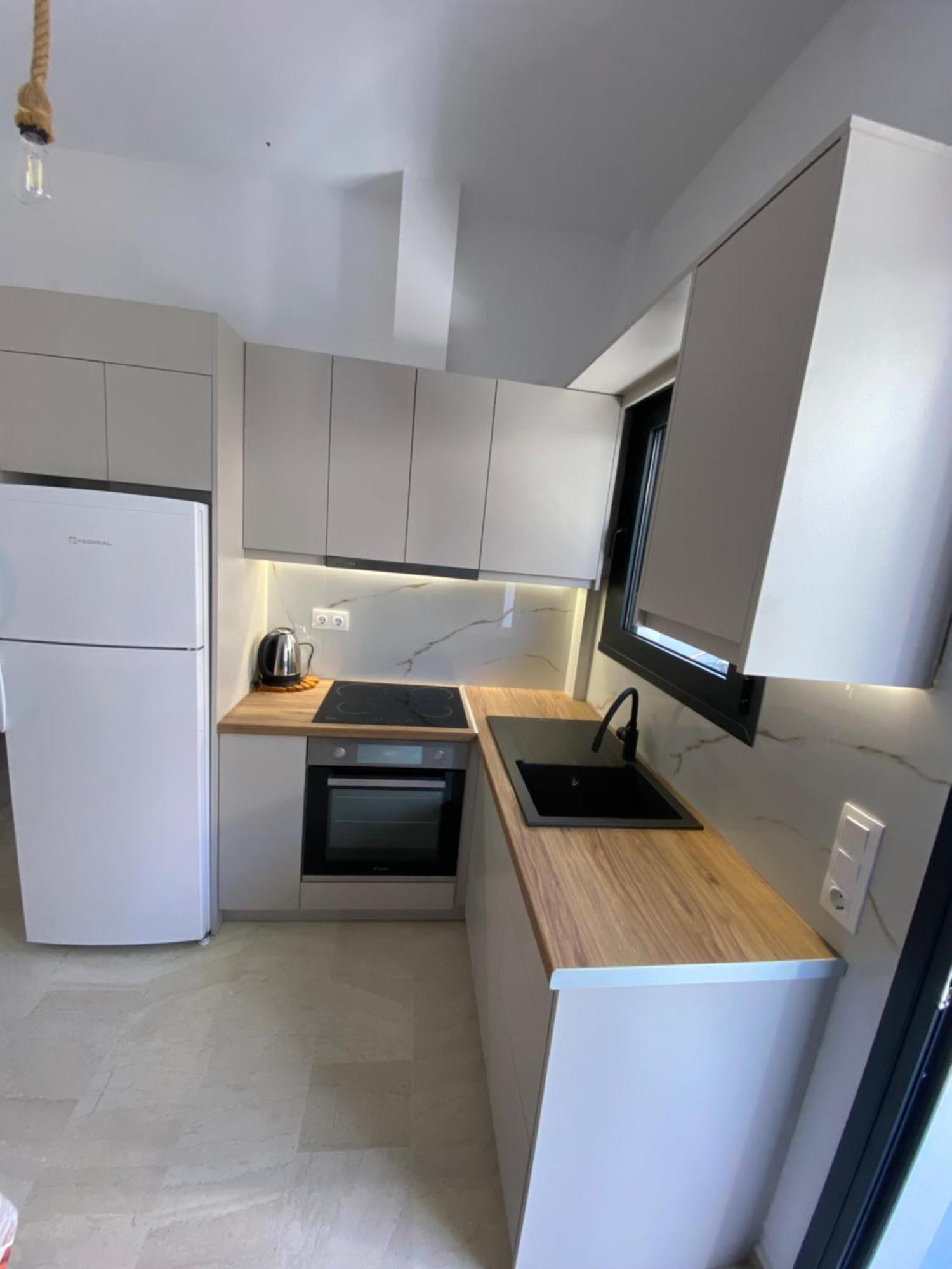 Akrogiali Apartments Barbati Exterior photo